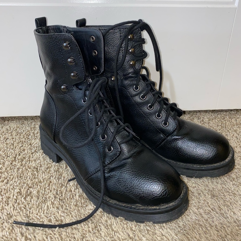 MIA Combat Boots